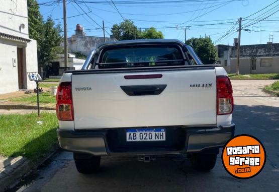 Camionetas - Toyota Dcdx full 2017 Diesel 142000Km - En Venta