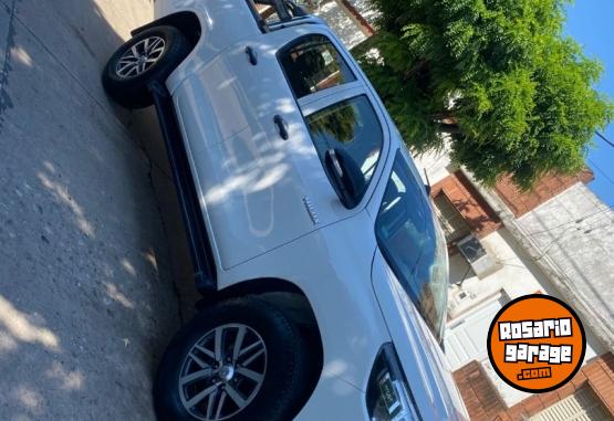 Camionetas - Toyota Dcdx full 2017 Diesel 142000Km - En Venta
