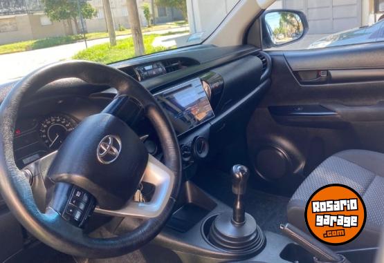 Camionetas - Toyota Dcdx full 2017 Diesel 142000Km - En Venta