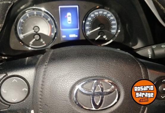 Autos - Toyota Corolla 2017 Nafta 68000Km - En Venta