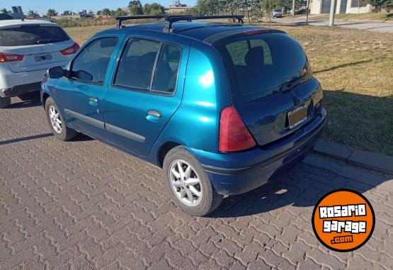 Autos - Renault clio 2001 Diesel 200Km - En Venta