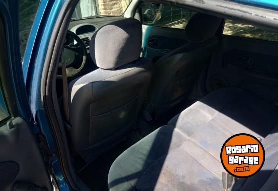 Autos - Renault clio 2001 Diesel 200Km - En Venta