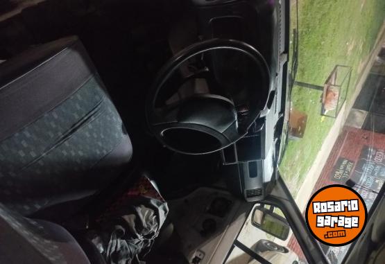 Utilitarios - Renault 1998 1998 Diesel 320Km - En Venta