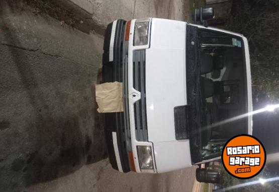 Utilitarios - Renault 1998 1998 Diesel 320Km - En Venta