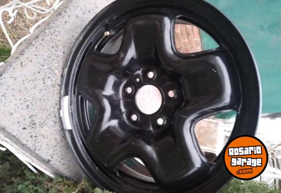 Accesorios para Autos - Llanta original Fiat Toro rodado 17 - En Venta