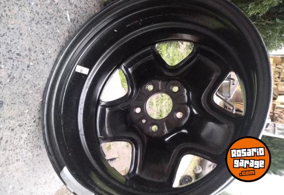 Accesorios para Autos - Llanta original Fiat Toro rodado 17 - En Venta