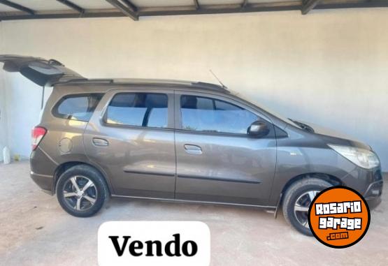Autos - Chevrolet Spin lt 1.8 2012 GNC 145000Km - En Venta