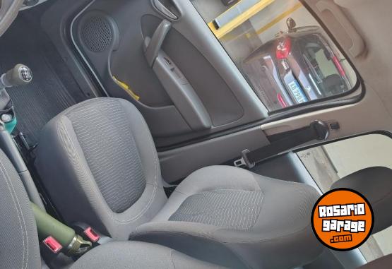 Autos - Fiat Palio attractive 1.4 2014 Nafta 111000Km - En Venta