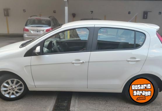 Autos - Fiat Palio attractive 1.4 2014 Nafta 111000Km - En Venta
