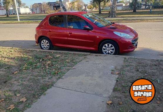 Autos - Peugeot Compact 2010 GNC 170000Km - En Venta
