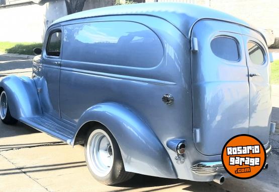 Clásicos - Furgon delivery. Permuto - En Venta