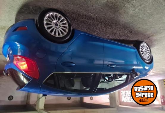 Autos - Ford Fiesta KD Titanium 2014 Nafta 69563Km - En Venta