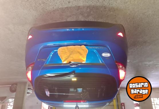 Autos - Ford Fiesta KD Titanium 2014 Nafta 69563Km - En Venta