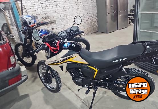 Motos - Honda XR 190 2025 Nafta 1000Km - En Venta
