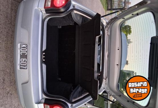 Autos - Volkswagen Gol 1.4 2011 Nafta 186500Km - En Venta