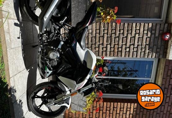 Motos - Benelli 180s 2021 Nafta 11900Km - En Venta
