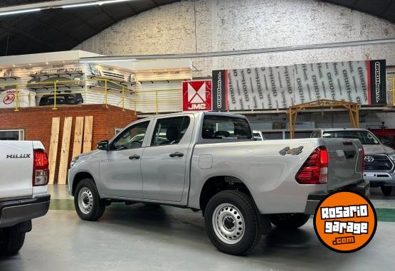 Camionetas - Toyota HILUX D/C 2.4 TDI A/T 4x4 2026 Diesel 0Km - En Venta
