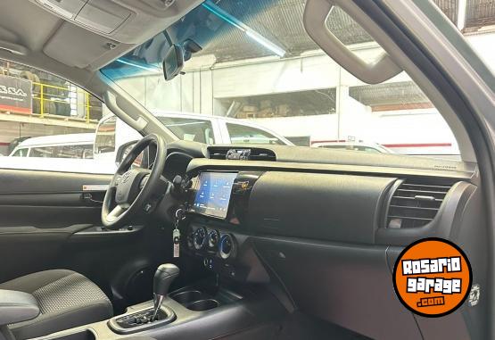 Camionetas - Toyota HILUX D/C 2.4 TDI A/T 4x4 2026 Diesel 0Km - En Venta
