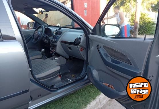 Autos - Chevrolet Agile 2011 GNC 460000Km - En Venta