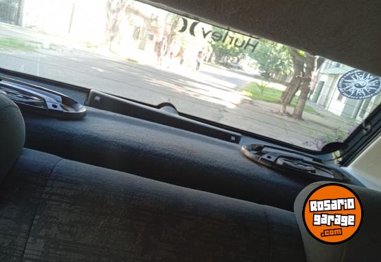 Autos - Volkswagen Fox 2005 Nafta 200000Km - En Venta