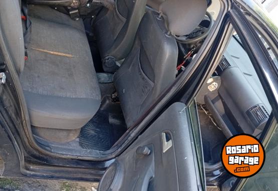 Autos - Volkswagen Fox 2005 Nafta 200000Km - En Venta