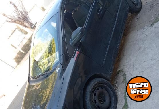 Autos - Volkswagen Fox 2005 Nafta 200000Km - En Venta
