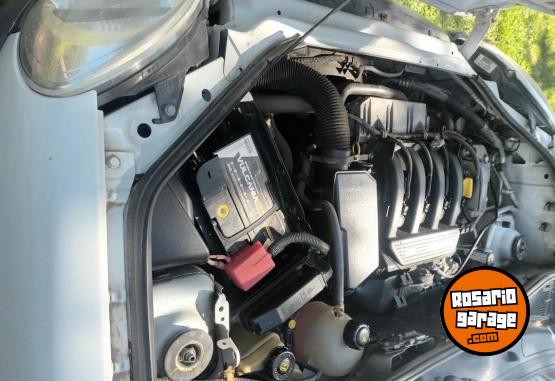 Autos - Renault Kangoo 1.6 Nft Conf. 5As. 2017 Nafta 125000Km - En Venta