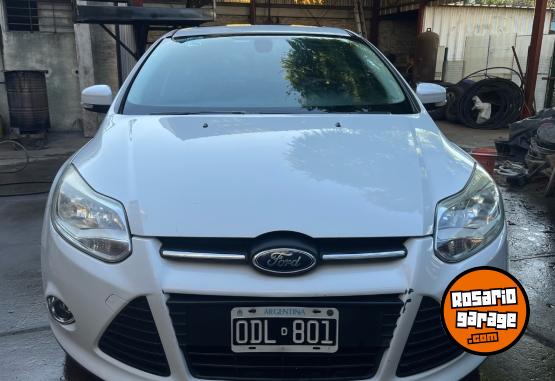 Autos - Ford Focus 2014 Nafta 206000Km - En Venta