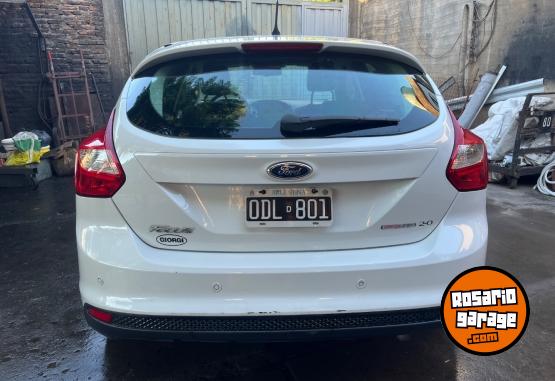 Autos - Ford Focus 2014 Nafta 206000Km - En Venta