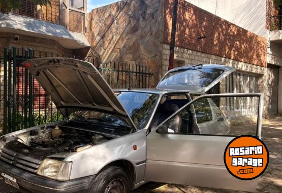 Autos - Peugeot 205 GL 1996 Nafta 78000Km - En Venta