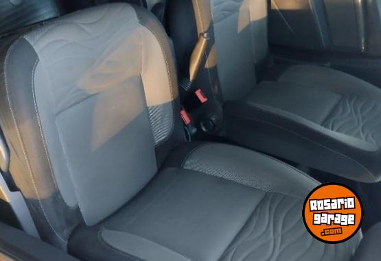 Autos - Renault Duster Privilege 2012 GNC 183000Km - En Venta