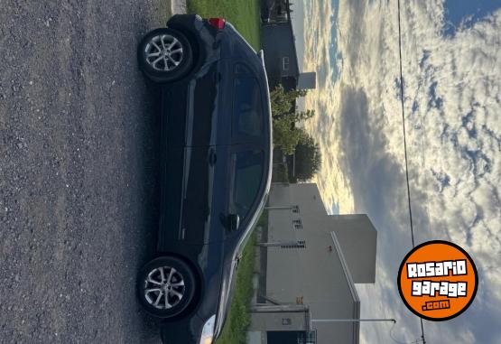 Autos - Volkswagen Gol trend 2011 Nafta 178900Km - En Venta