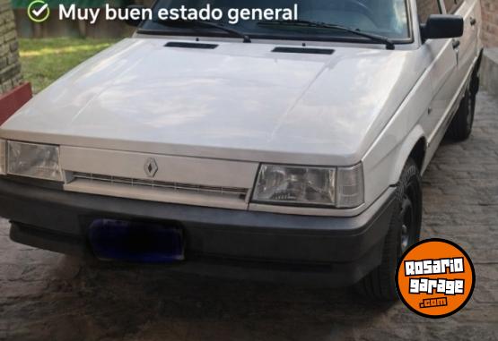 Autos - Renault 9 1995 GNC 175000Km - En Venta