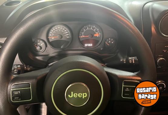 Camionetas - Otra marca Jeep Compass 2014 Nafta 187000Km - En Venta