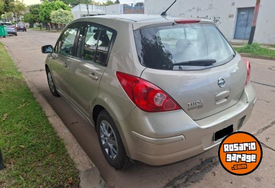 Autos - Nissan Tiida 1.8 Visia 2010 Nafta 187000Km - En Venta