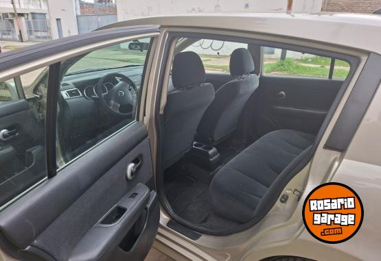 Autos - Nissan Tiida 1.8 Visia 2010 Nafta 187000Km - En Venta