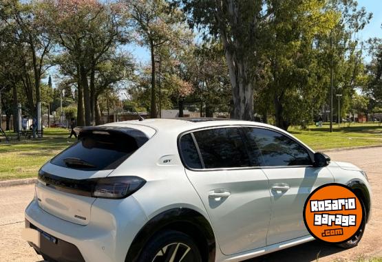 Autos - Peugeot 208 gt 2025 Nafta 27000Km - En Venta