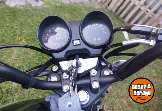 Motos - Motomel S2 Full 2025 Nafta 2500Km - En Venta