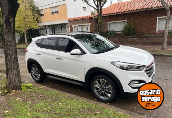 Autos - Hyundai Tucson CRDI 2018 Diesel 200000Km - En Venta