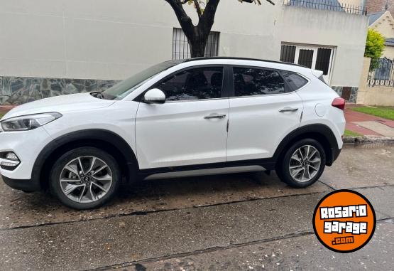 Autos - Hyundai Tucson CRDI 2018 Diesel 200000Km - En Venta