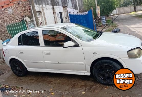 Autos - Chevrolet Astra 2005 GNC 99999Km - En Venta