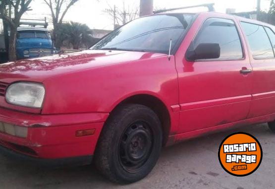 Autos - Volkswagen Golf sedan 1997 Nafta 251345Km - En Venta