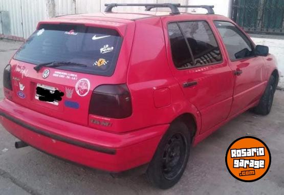 Autos - Volkswagen Golf sedan 1997 Nafta 251345Km - En Venta