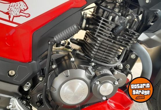 Motos - Benelli Tnt 15 2023 Nafta 5300Km - En Venta