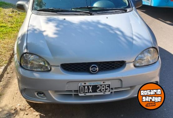 Autos - Chevrolet Corsa 2000 Nafta 179000Km - En Venta
