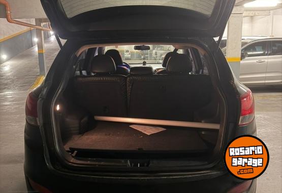 Autos - Hyundai Tucson 2.0 gl 4x2 2012 Nafta 122000Km - En Venta