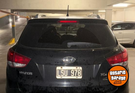 Autos - Hyundai Tucson 2.0 gl 4x2 2012 Nafta 122000Km - En Venta