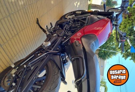 Motos - Benelli Leoncino 500 2021 Nafta 11500Km - En Venta