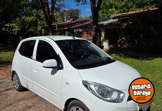 Autos - Hyundai i10 2011 Nafta 94100Km - En Venta