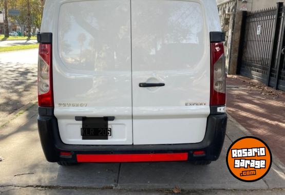 Utilitarios - Peugeot Expert 2011 Diesel 175000Km - En Venta